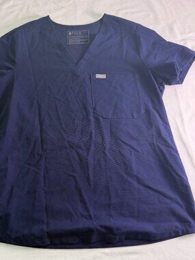 figs scrub pants, figs joggers, navy scrubs, medical scrubs, nurse pants, health